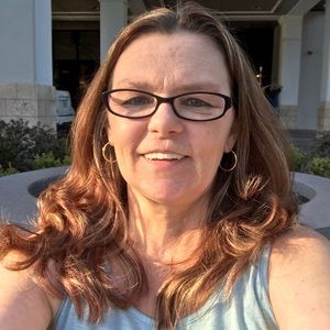 Meet your Posher, Cheryl